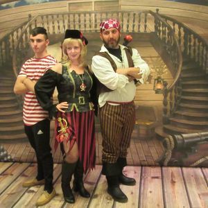 Meet your Posher, Lindarose